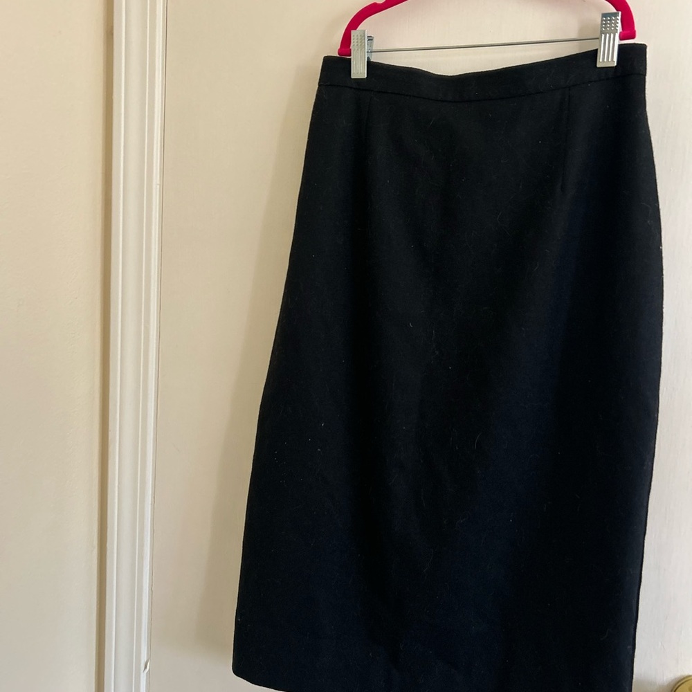 VINTAGE Classic Black Pencil Skirt for Women